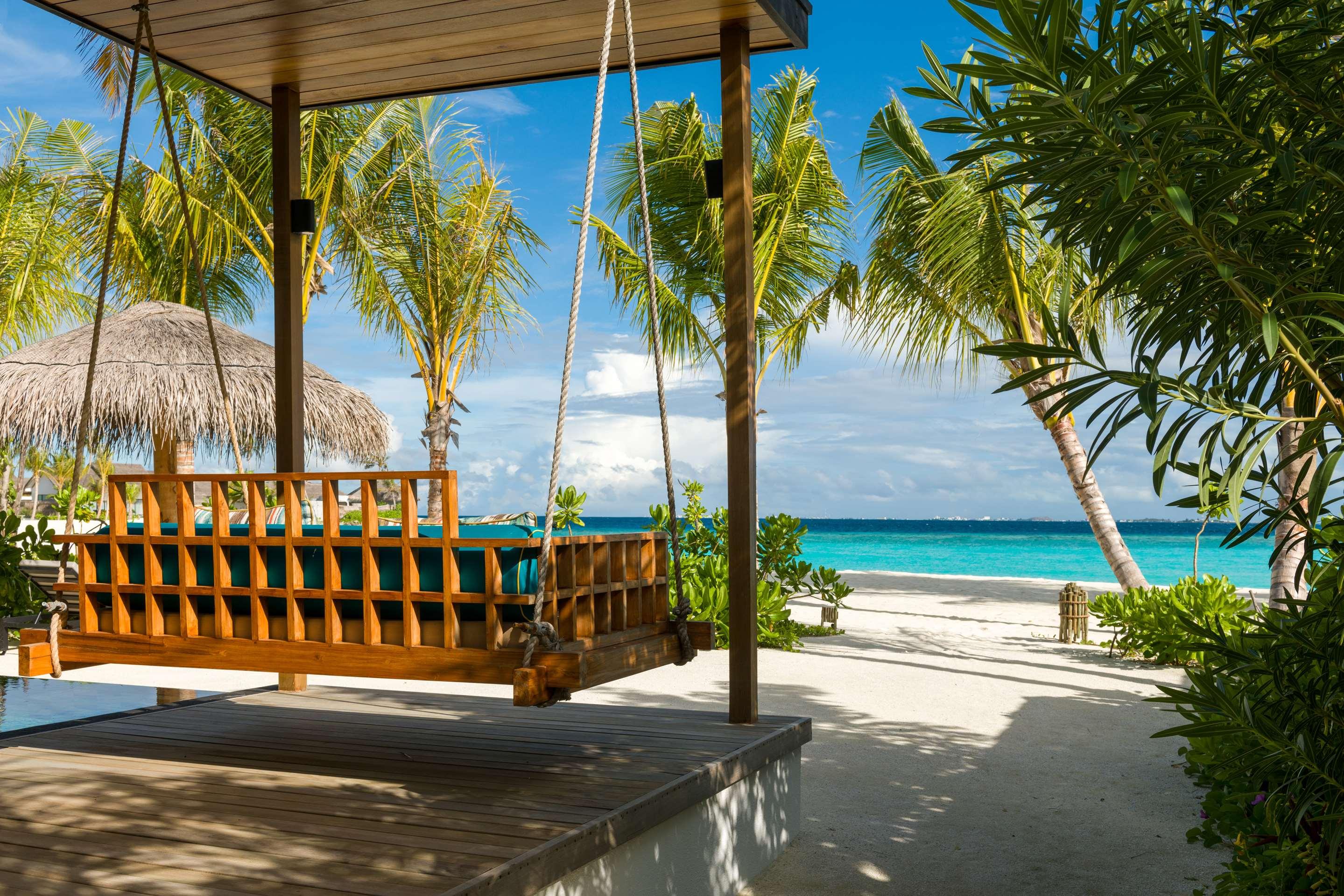 ice-1070466236-115448023-867953 Hilton Maldives Amingiri Resort & Spa