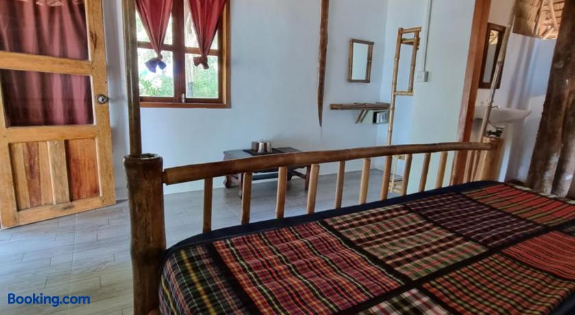 booking-898259-504345476-354009 Sunboo Beach Bungalows