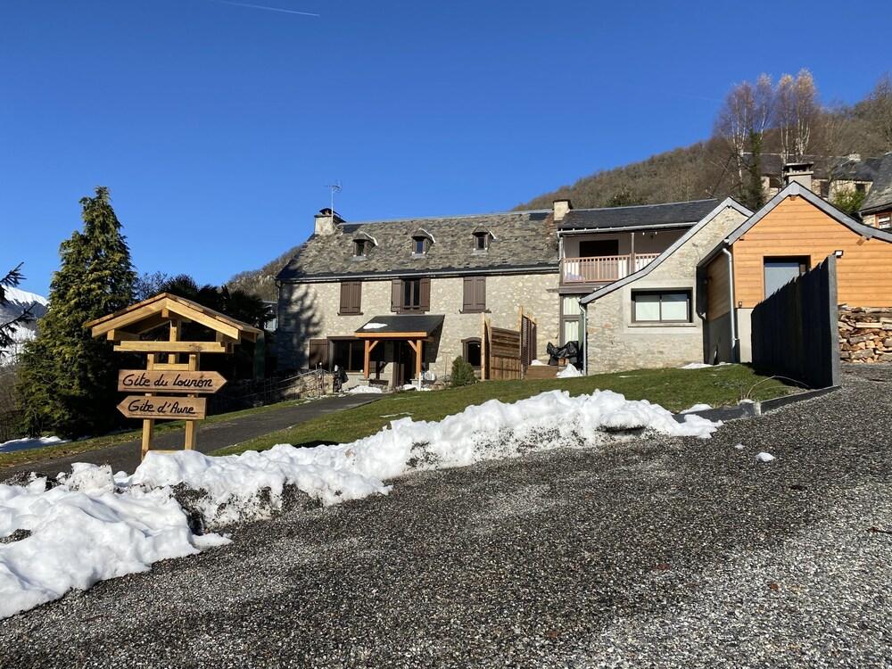 Gîtes de caractère, 4étoiles, at the crossroads of the 2 Aure and Louron valleys. Midi-Pyreneën - Bordères-Louron visuel 4/5 Gîtes de caractère, 4étoiles, at the crossroads of the 2 Aure and Louron valleys. Midi-Pyreneën - Bordères-Louron visuel 4/5
