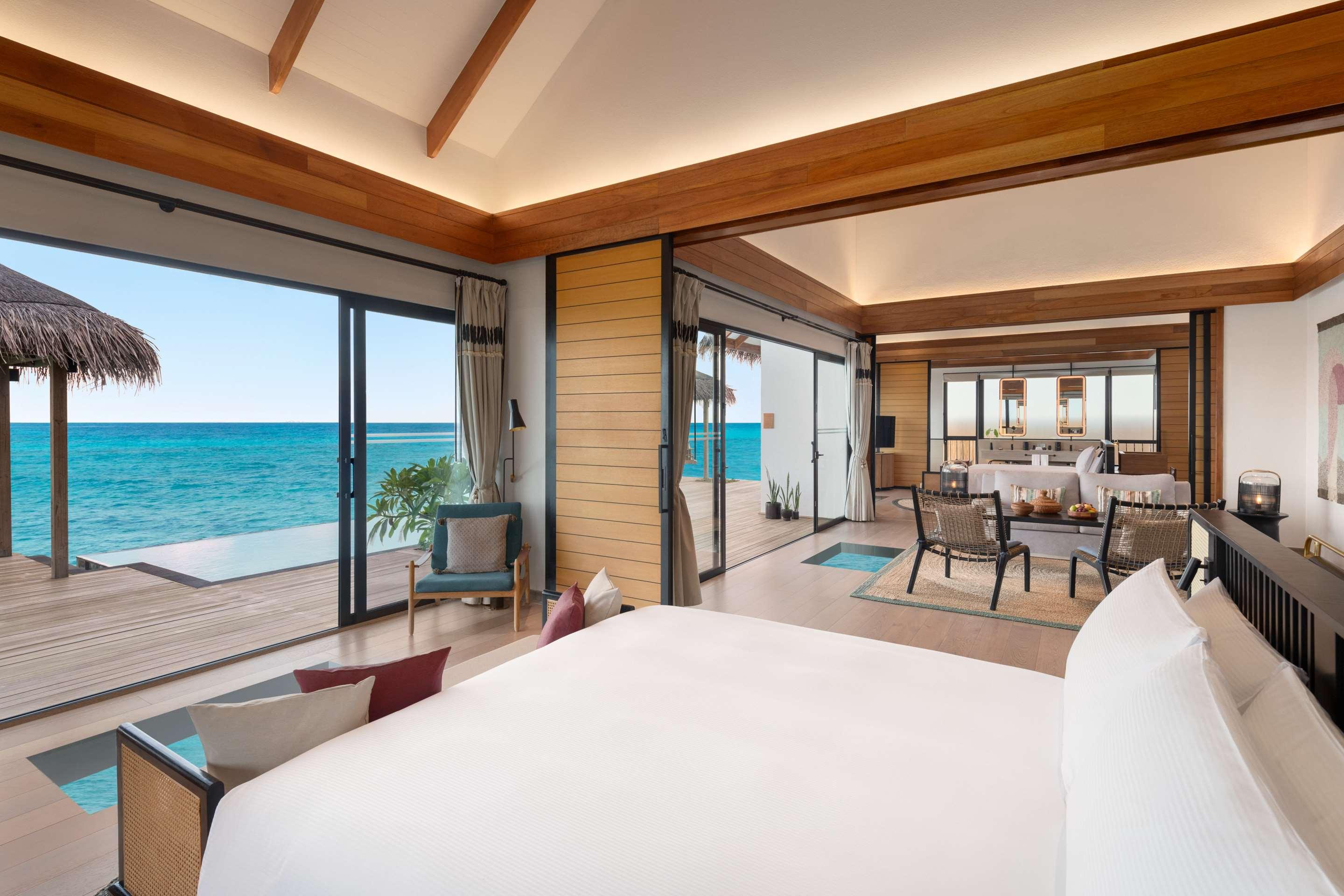 ice-1070466236-99715535-191179 Hilton Maldives Amingiri Resort & Spa