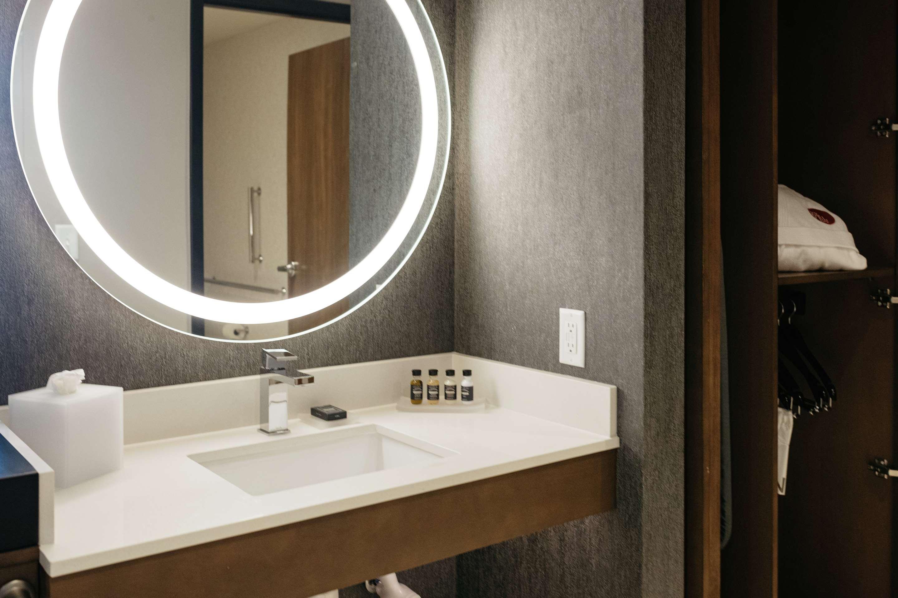 ice-5272565-100075660-459237 Revel Hotel Des Moines Urbandale, Tapestry Collection By Hilton