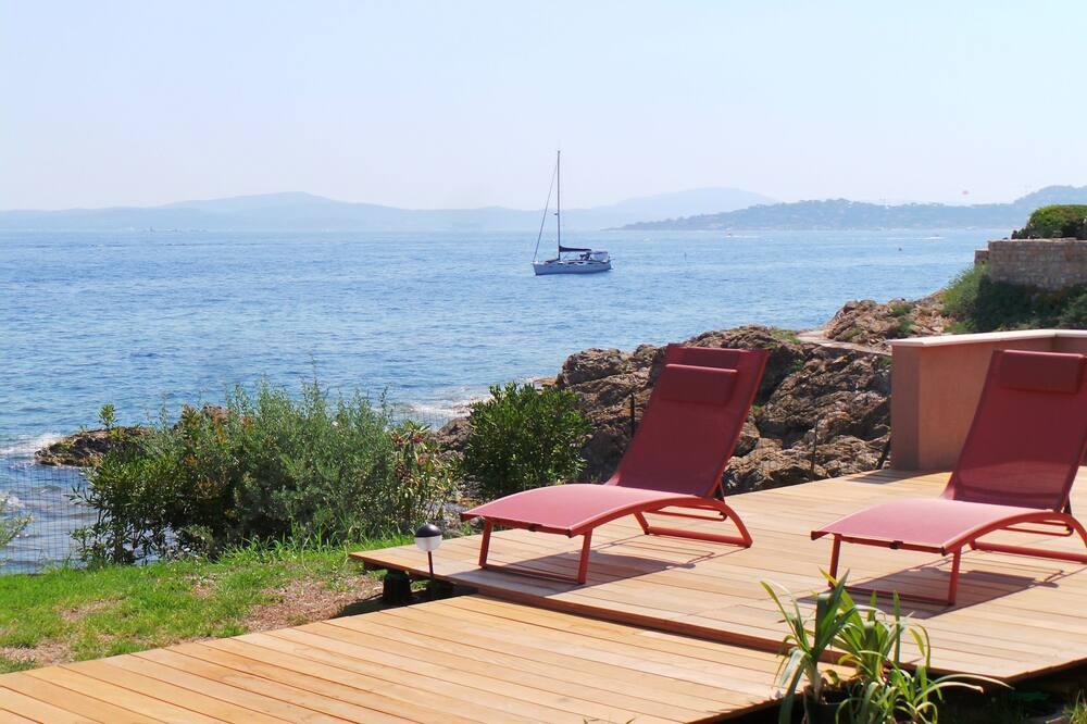 Coryphène pied dans l eau Provence-Alpes-Côte d'Azur - Issambres visuel 3/10