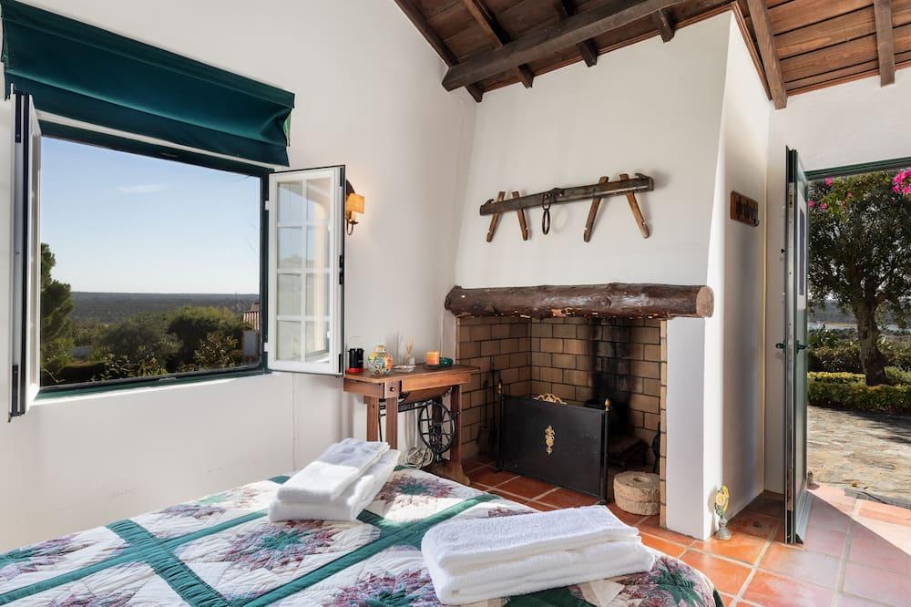House Countryside with view on the Dam, with Pool, lawn, Barbecue, porch Alentejo - Montargil visuel 5/5 House Countryside with view on the Dam, with Pool, lawn, Barbecue, porch Alentejo - Montargil visuel 5/5