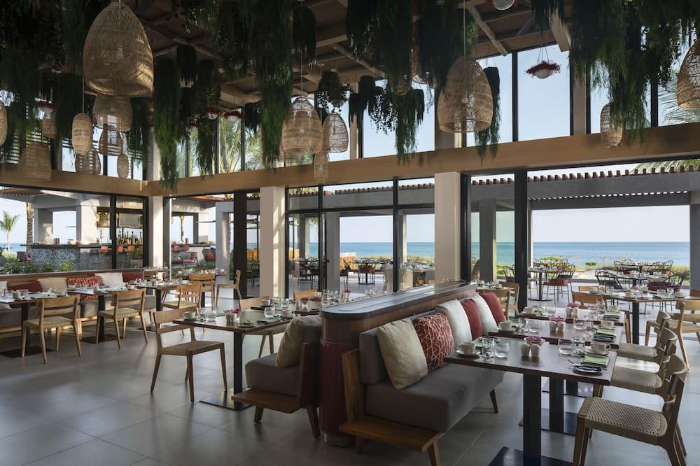 expedia_group-1070328154-148496588-249371 The Ritz-Carlton Residences Turks and Caicos