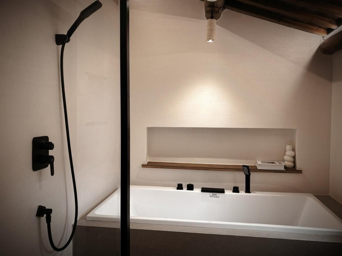 Resort in the valley of Zen 無名川禅意概念酒店