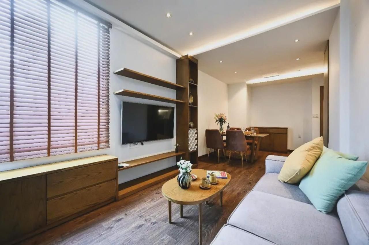 Bloom in Saigon - The Residence