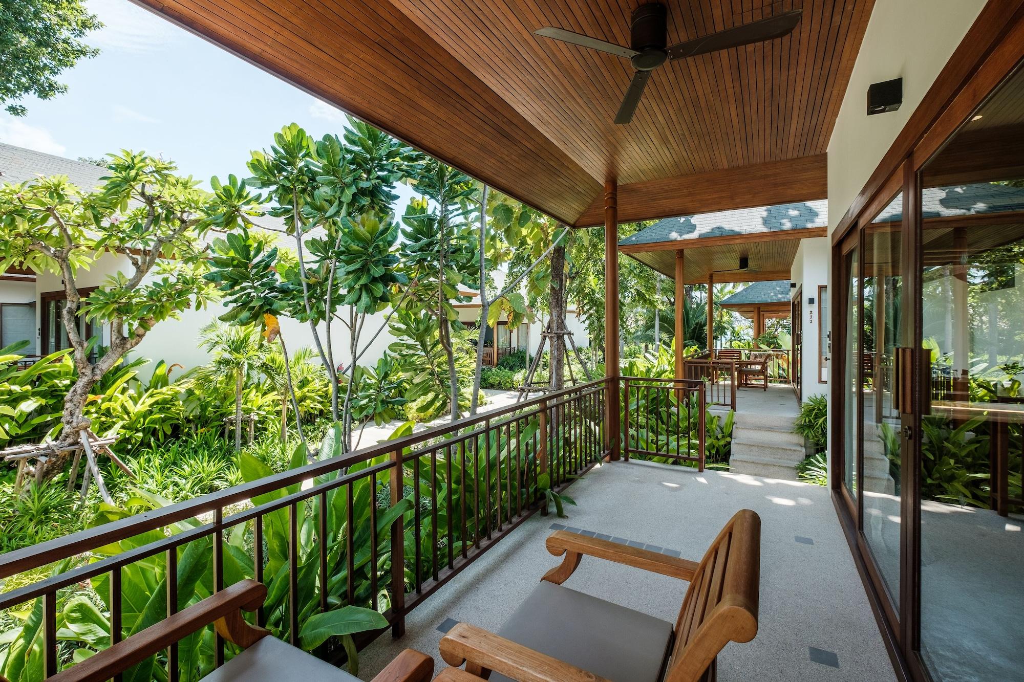 expedia_group-242843-8f3ef1-988902 Banana Fan Sea Resort
