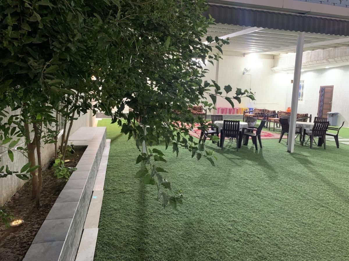 شاليهات لافندر الباحه بلجرشي