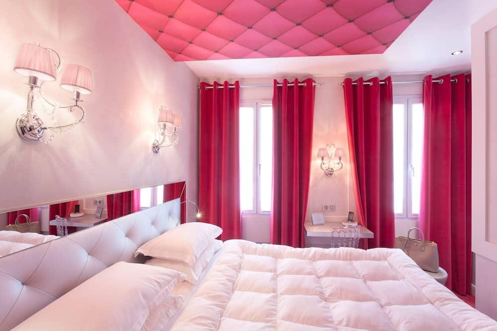 Le Petit Madeleine Hôtel Ile de France - Paris visuel 2/5 Le Petit Madeleine Hôtel Ile de France - Paris visuel 2/5