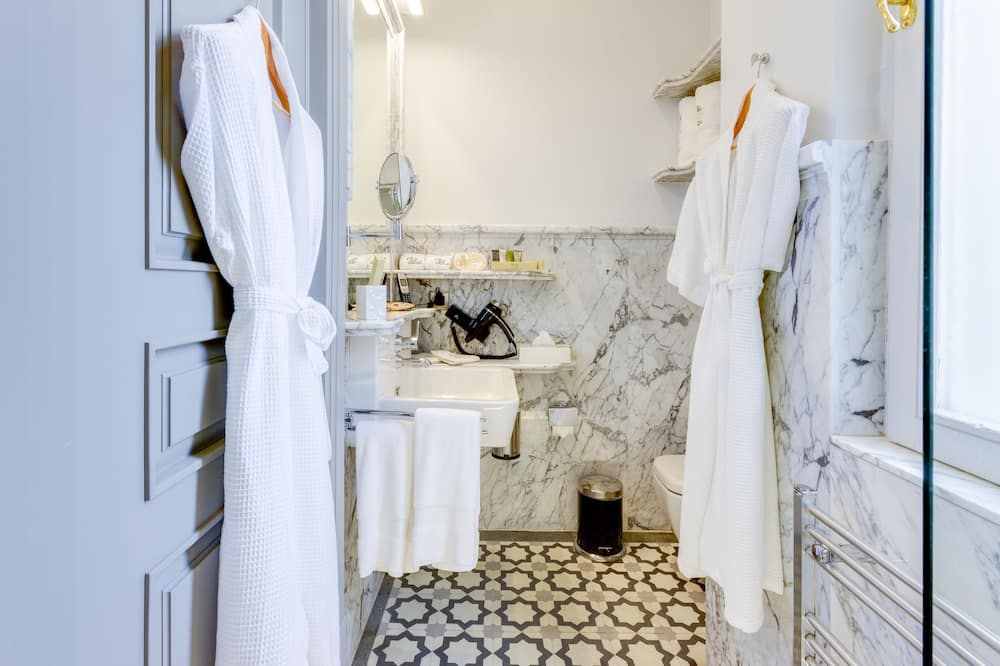 Ravouna 1906 Bosphorus Istanbul