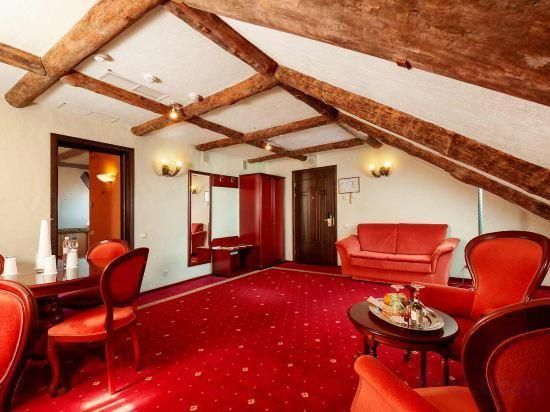 Old Estate Hotel & Spa