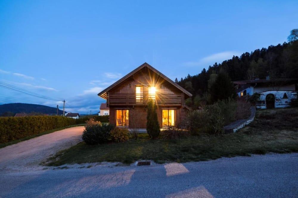 Cosy chalet for 6 to 8 people, near Gerardmer Lotharingen - Le Tholy visuel 4/5 Cosy chalet for 6 to 8 people, near Gerardmer Lotharingen - Le Tholy visuel 4/5