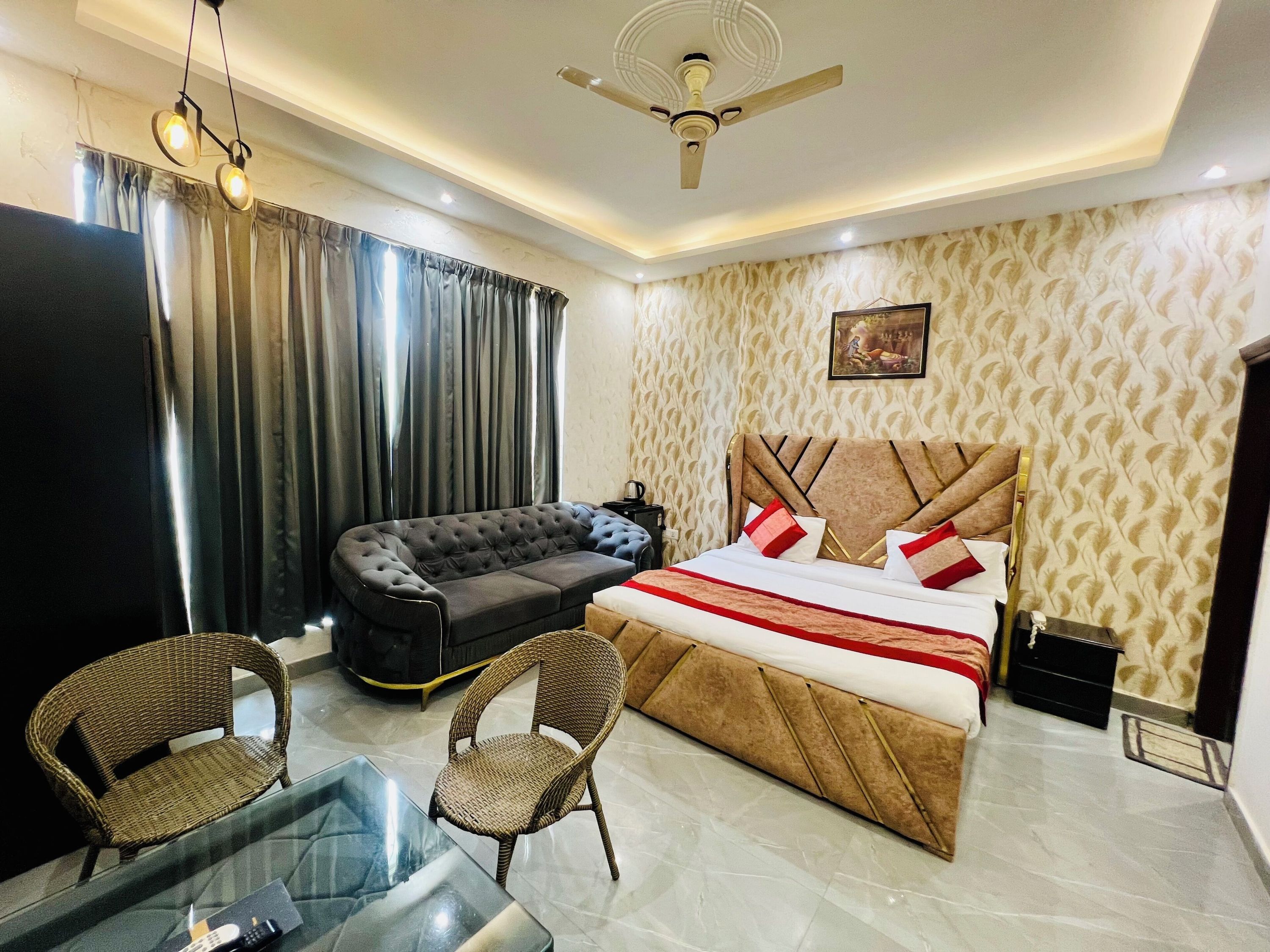 hotel photo