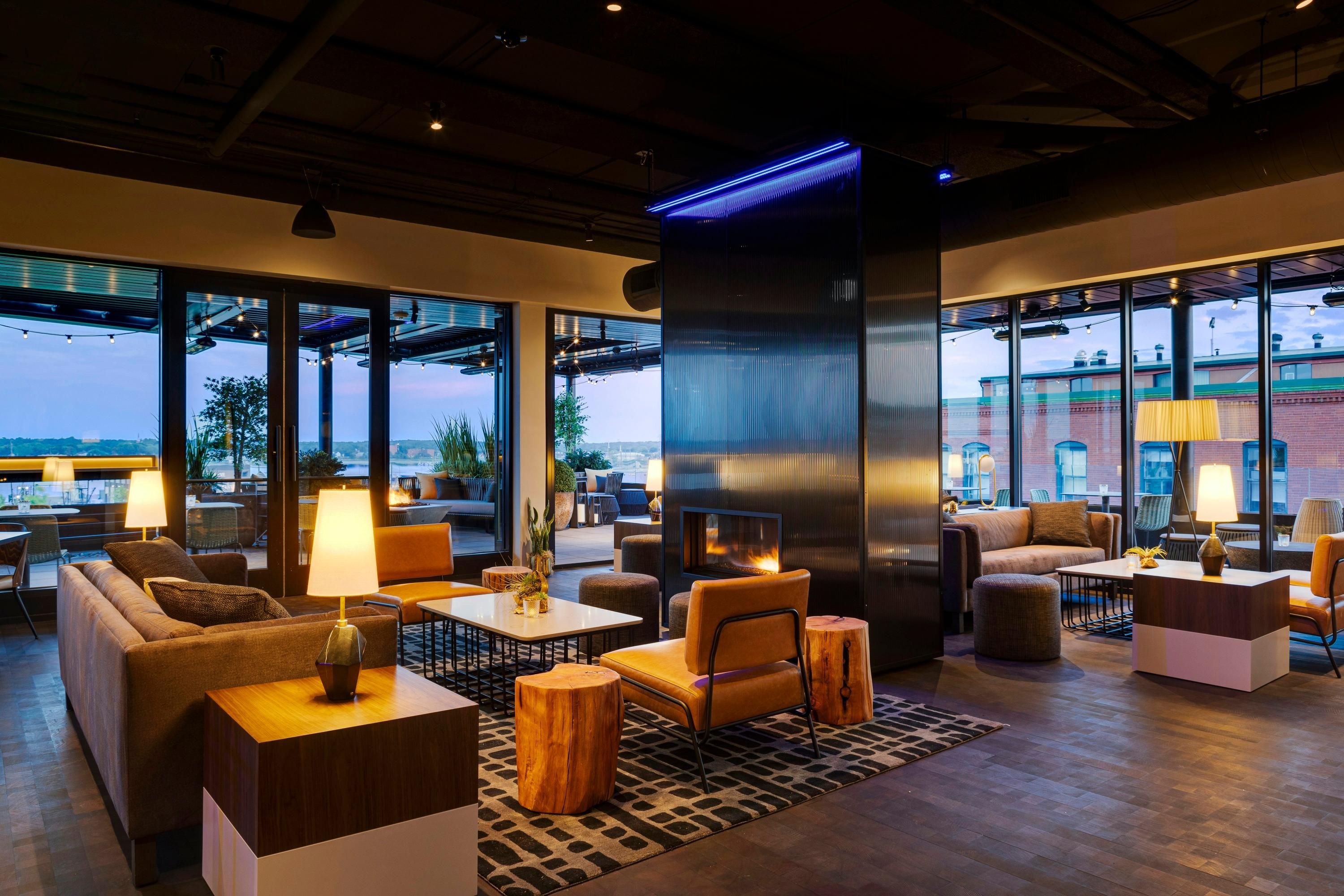Canopy by Hilton Portland Waterfront — image 1 of 1