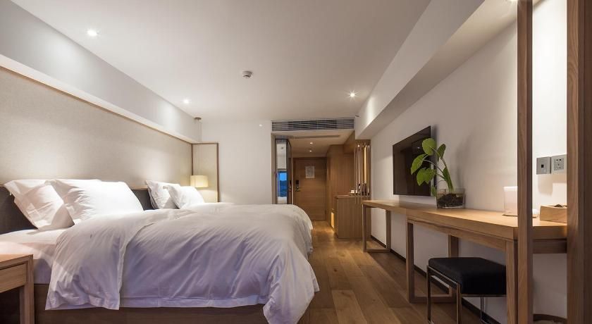 Bai Yun Qin She Boutique