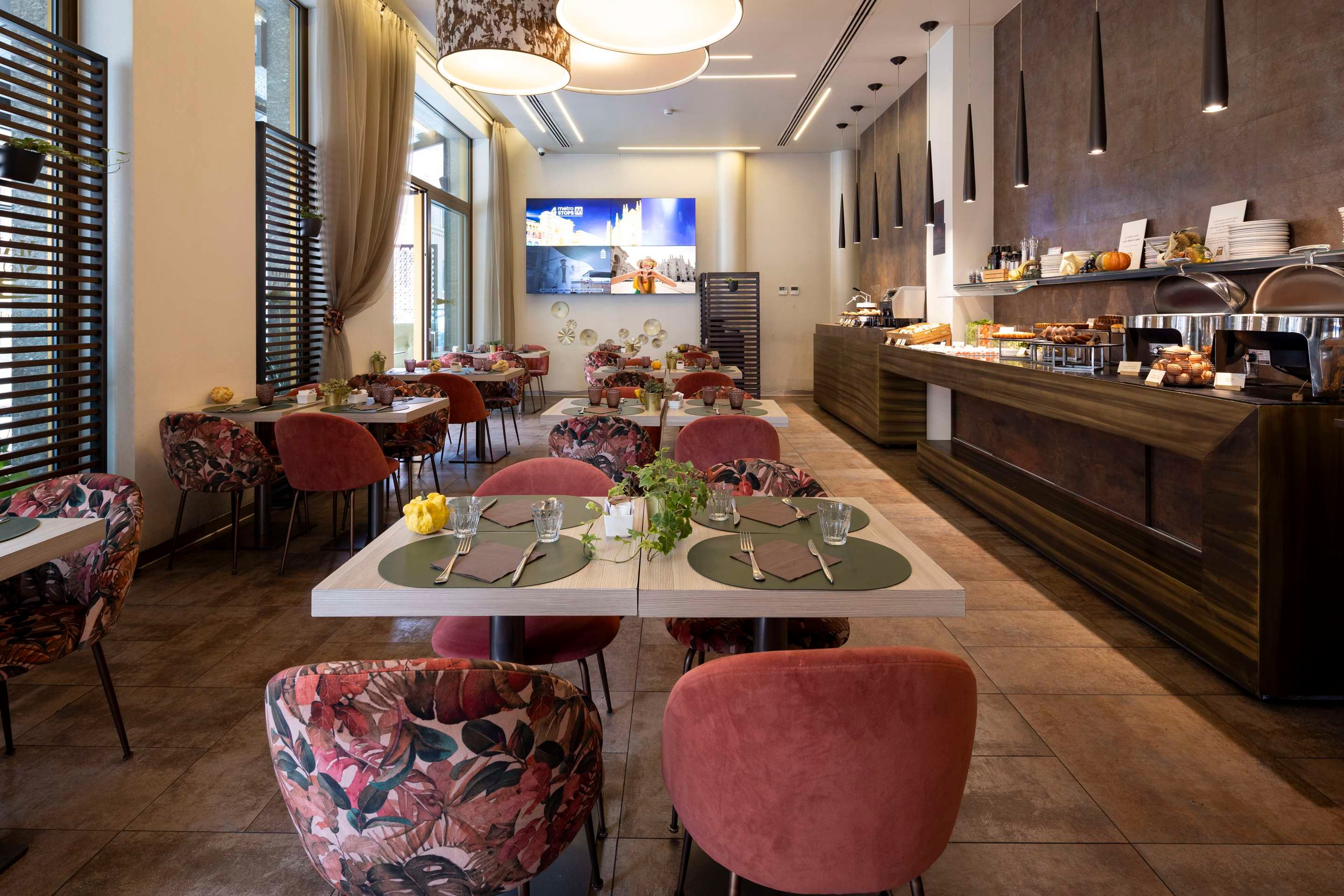 미소리 광장 인근 호텔 (밀라노) 최저가 1박당 130,558원부터 - KAYAK