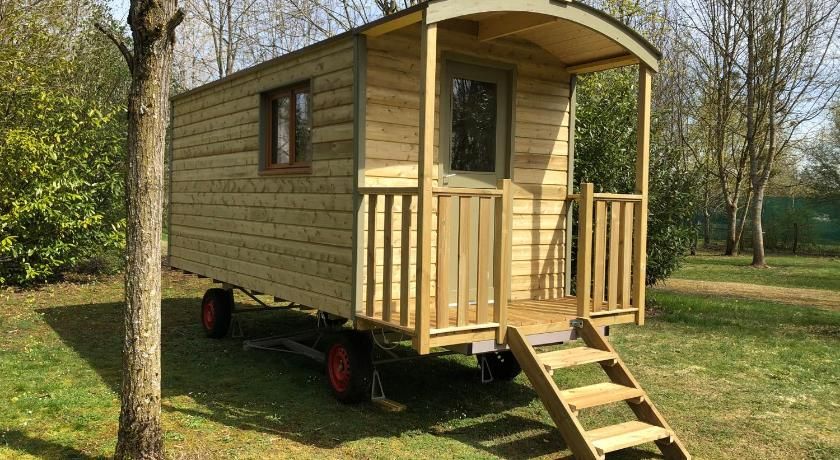 Camping Le Canoë Franche-Comté - Chaussin visuel 2/5