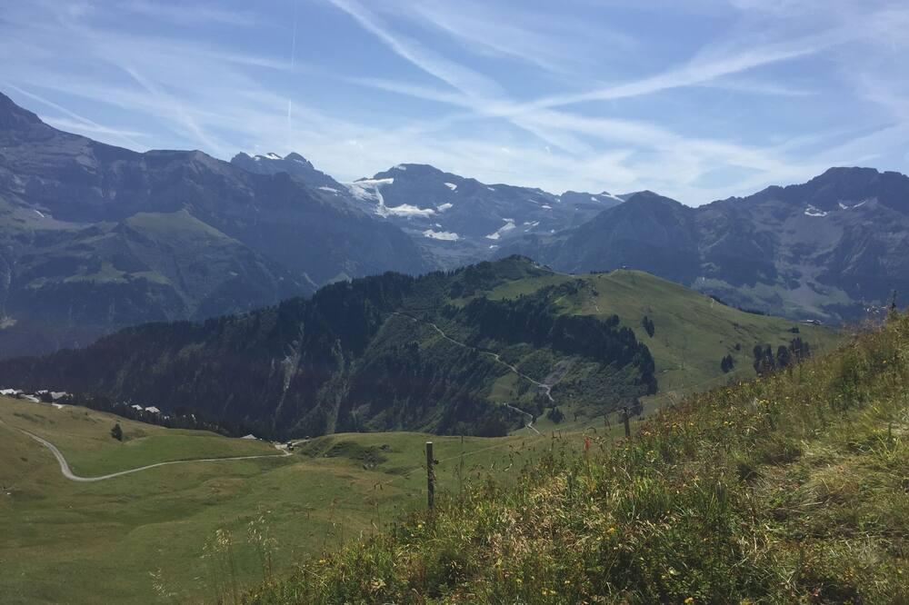 Detached, south-facing chalet close to hiking trails and lake Rhône-Alpes - Abondance visuel 4/5 Detached, south-facing chalet close to hiking trails and lake Rhône-Alpes - Abondance visuel 4/5
