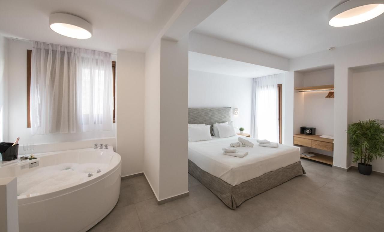 Natura Luxury Boutique Hotel Skopelos