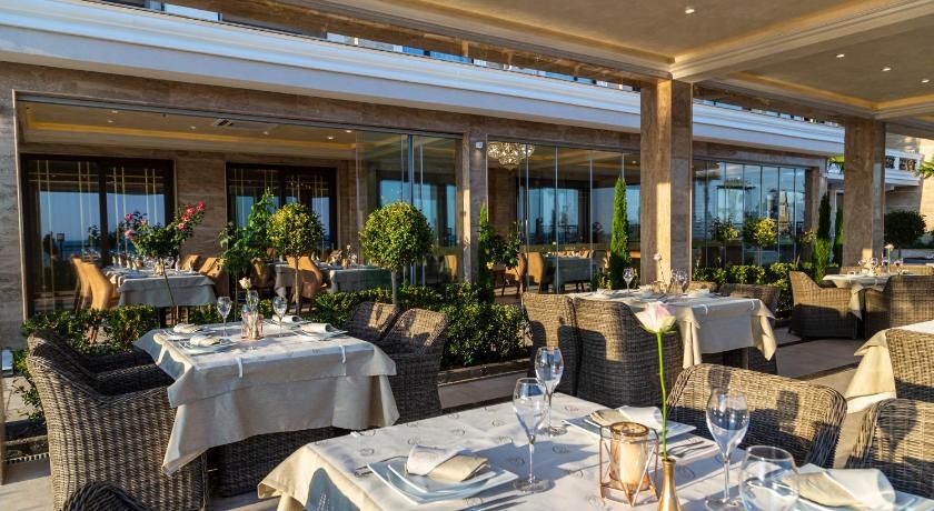 Onyx Beach Residence - Free Parking & Beach Access