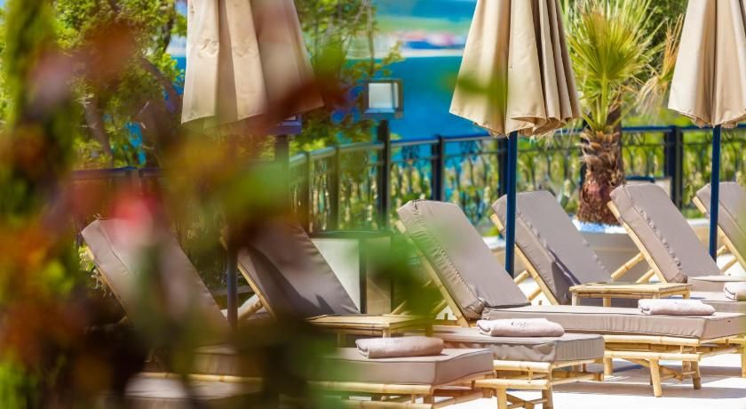 Onyx Beach Residence - Free Parking & Beach Access