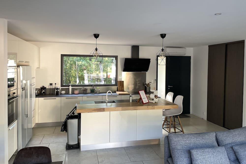 New villa 8 to 10 people, private heated pool Rhône-Alpes - Labastide-de-Virac visuel 5/5 New villa 8 to 10 people, private heated pool Rhône-Alpes - Labastide-de-Virac visuel 5/5