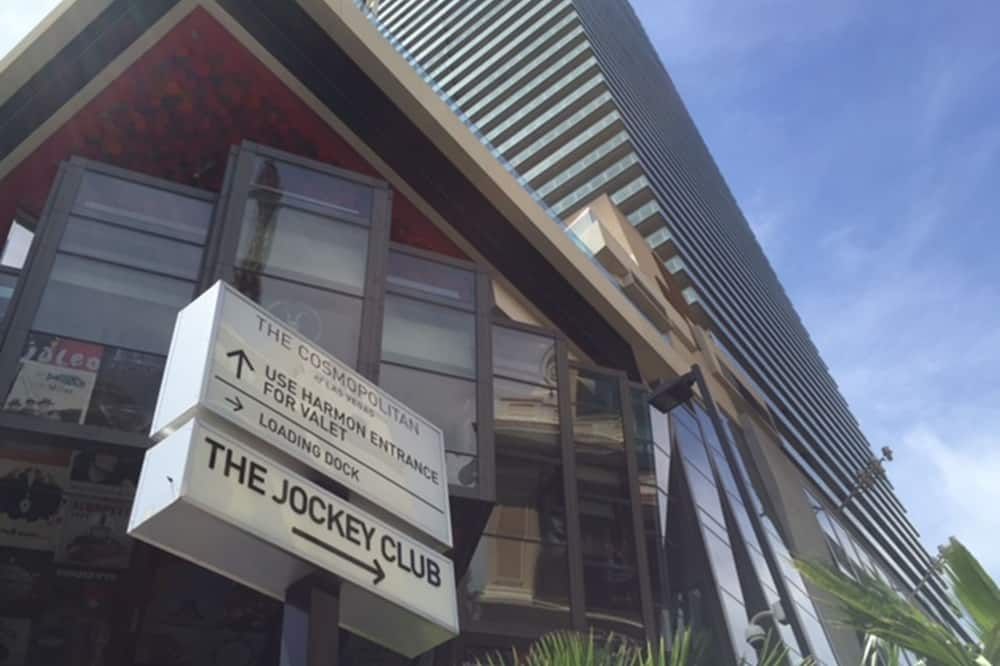 GetAways at the Jockey Club