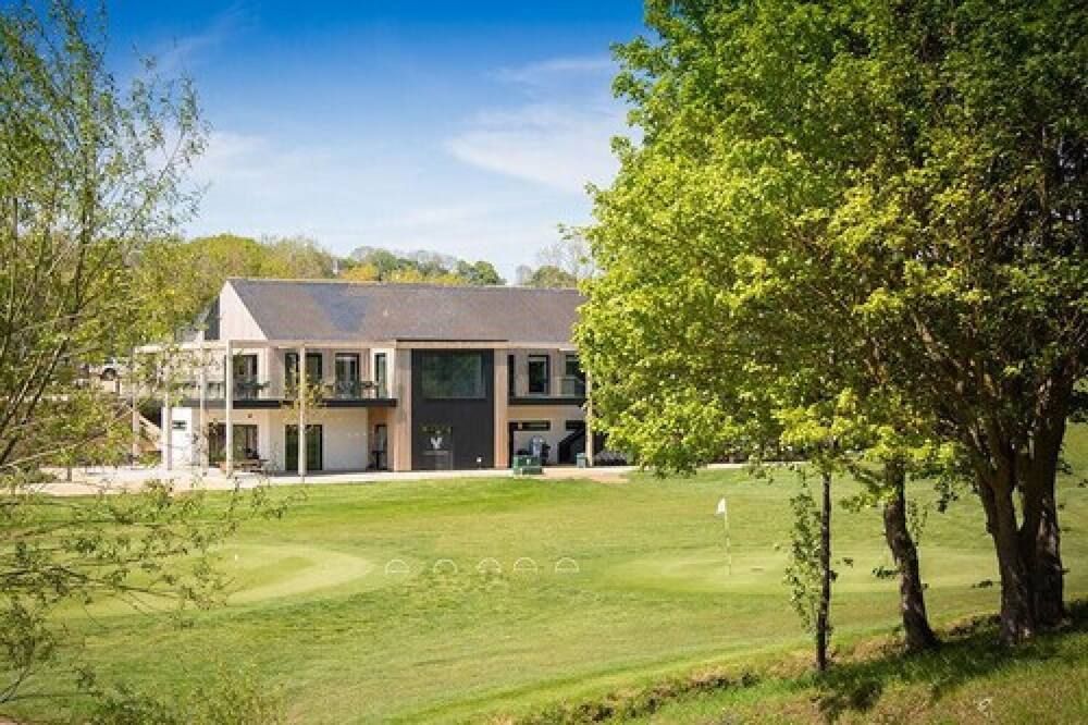 Feldon Valley | United Kingdom | Venue Report