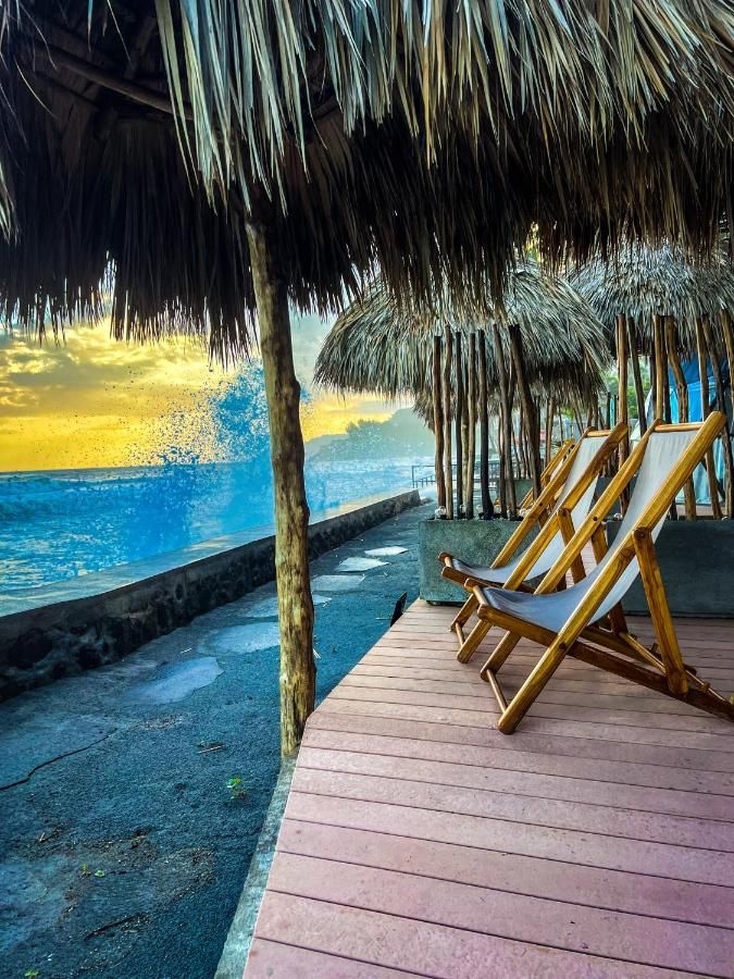 Almare Zonte - Beachfront Glamping Hotel