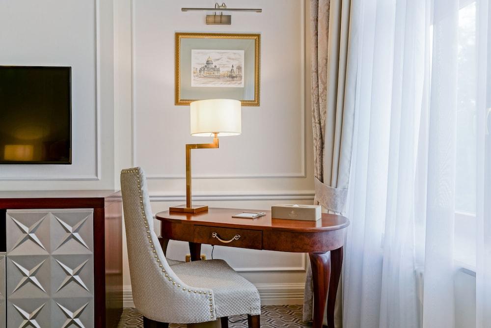 sembo-3788317-3728c6-990818 Tsar Palace Luxury Hotel & Spa