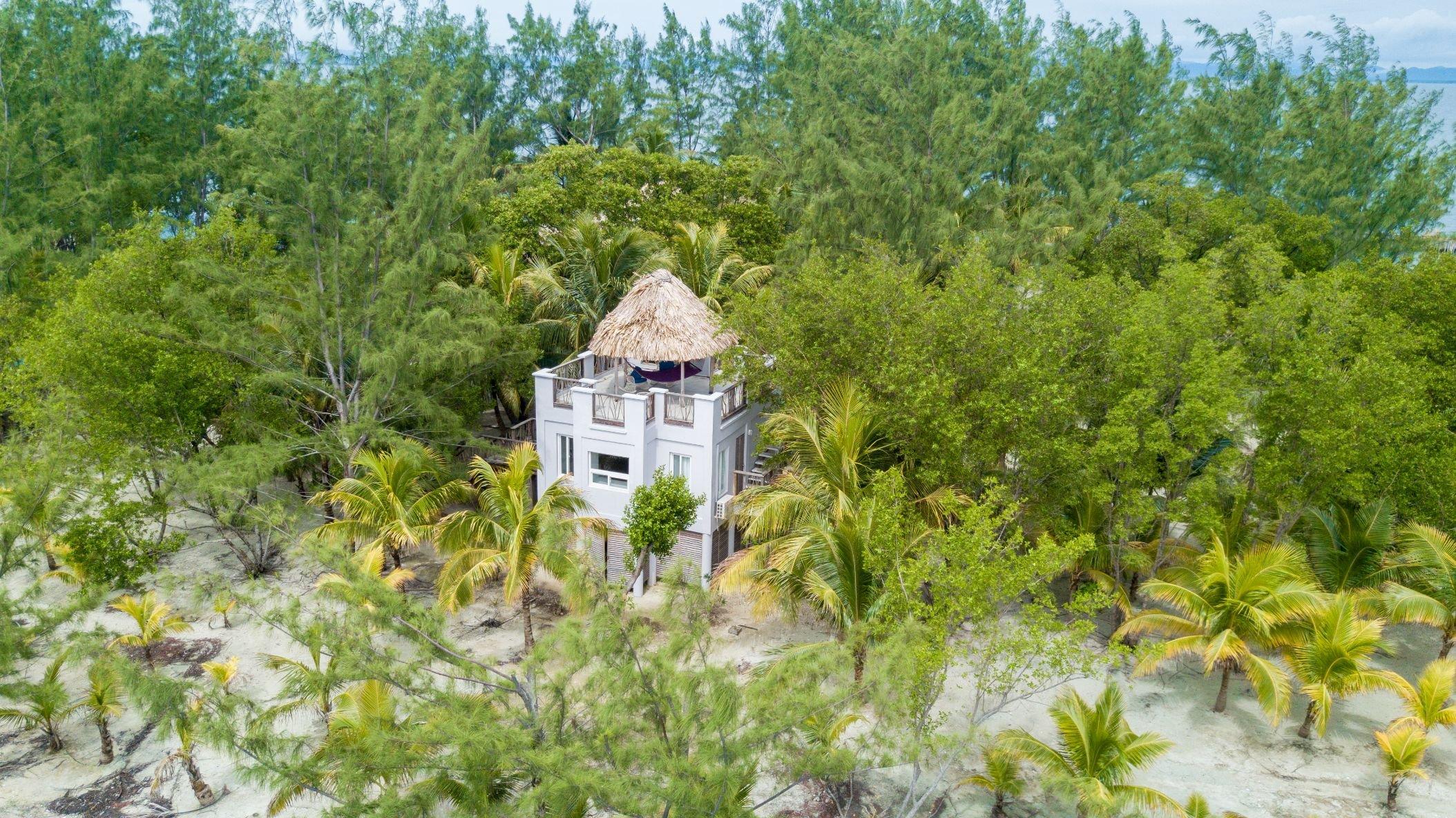 Thatch Caye Resort a Muy'Ono Resort