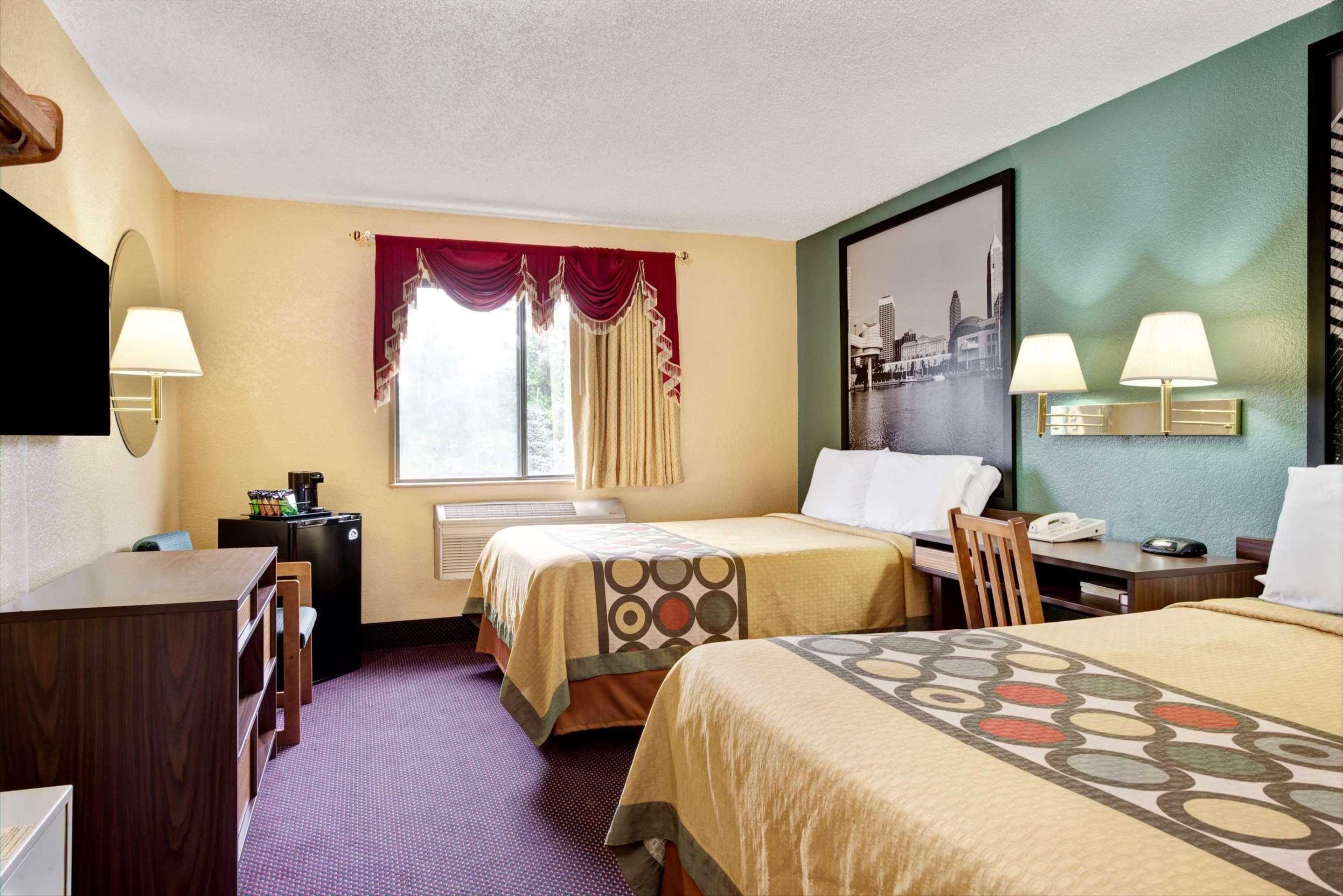 hotels in mentor ohio area
