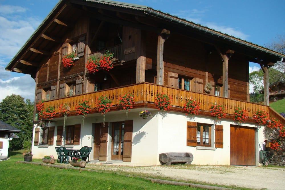 Chalet \'Les Rodhos\' 150m From The Flumet-Espace Diamant Slopes Rhône-Alpes - Flumet visuel 1/5 Chalet \'Les Rodhos\' 150m From The Flumet-Espace Diamant Slopes Rhône-Alpes - Flumet visuel 1/5
