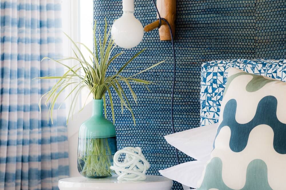 Blue - Inn On The Beach