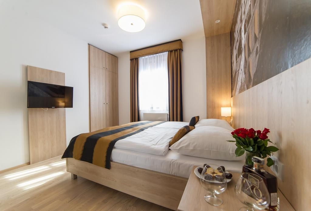 Garni hotel Castle Bridge