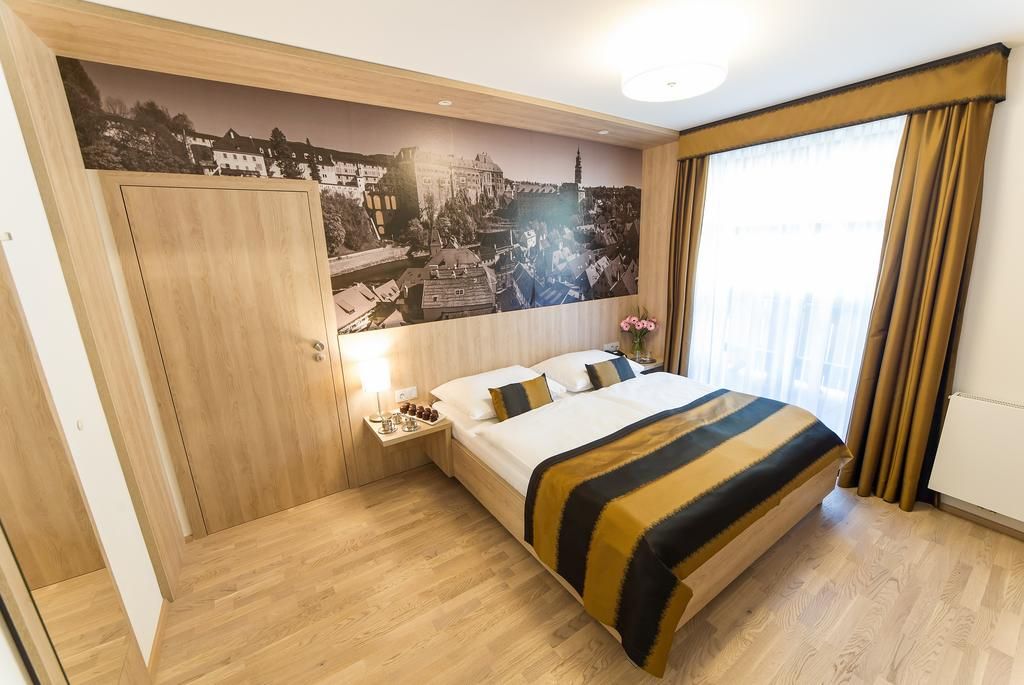 Garni hotel Castle Bridge