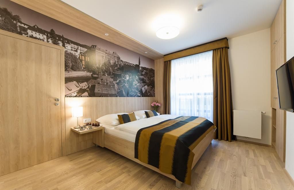 Garni hotel Castle Bridge