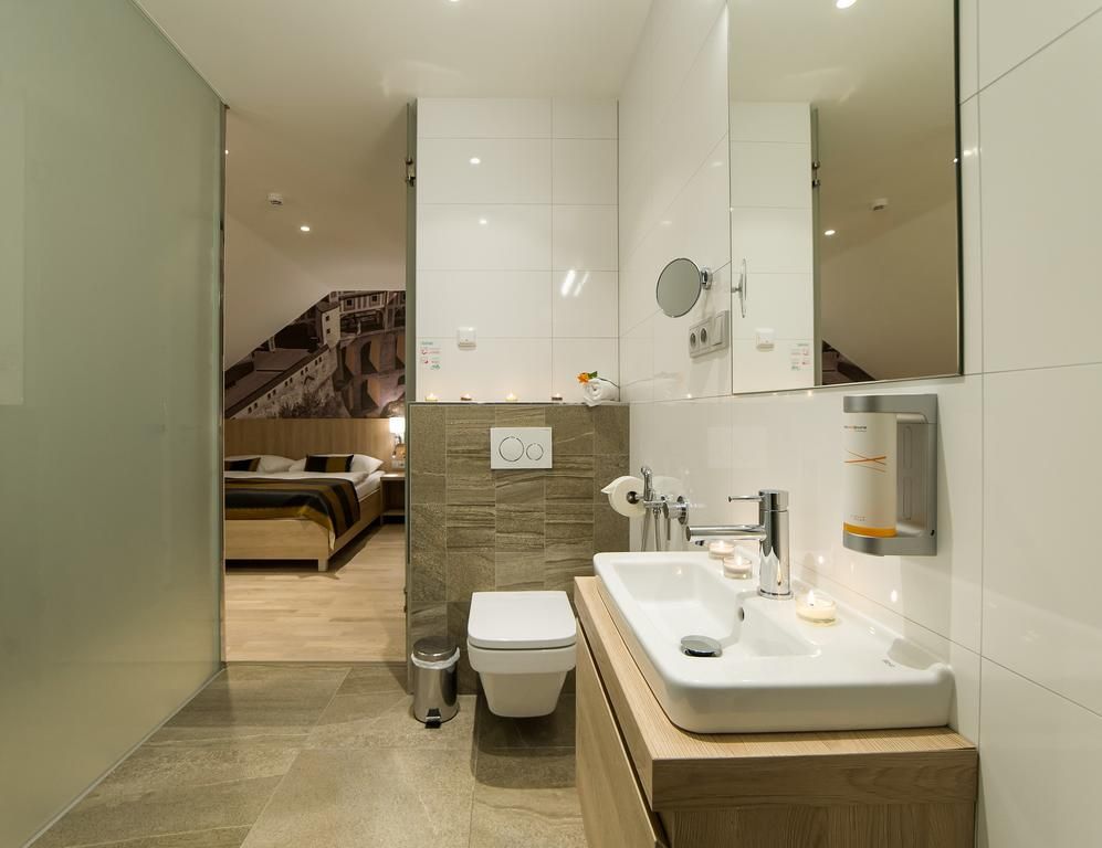 Garni hotel Castle Bridge