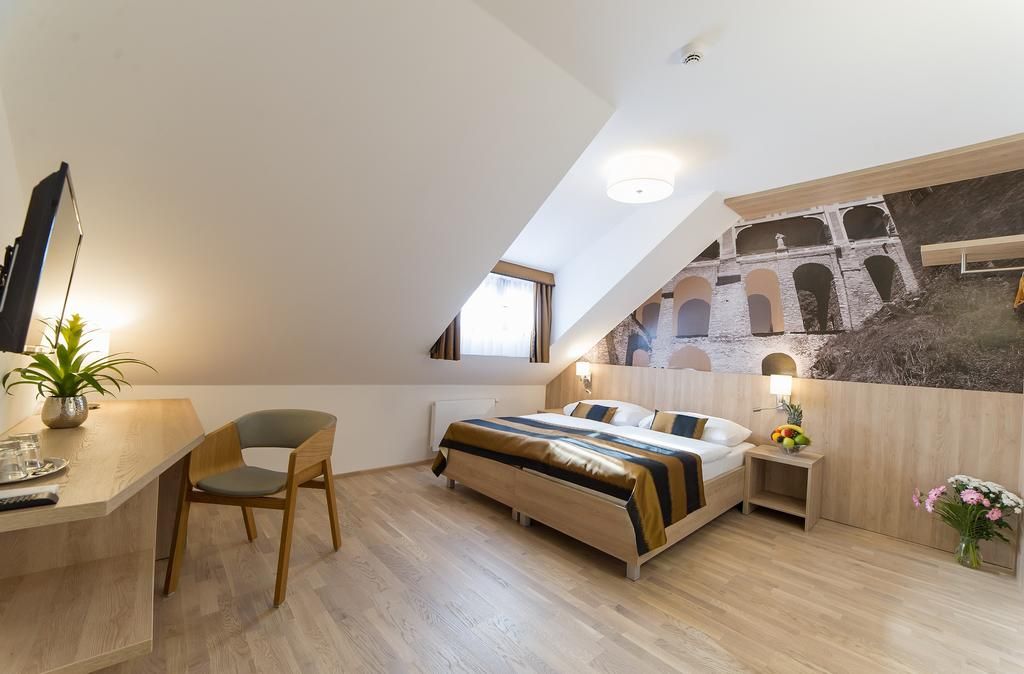 Garni hotel Castle Bridge