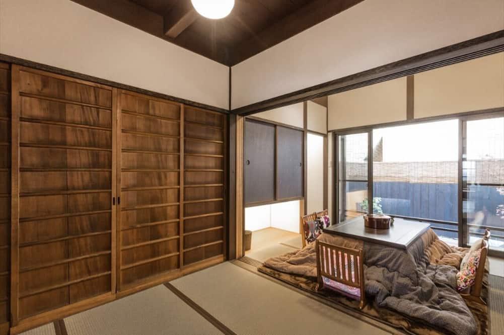 expedia_group-7035648-aa5a47-442259 Kyoto Machiya Hotel Kinkaku