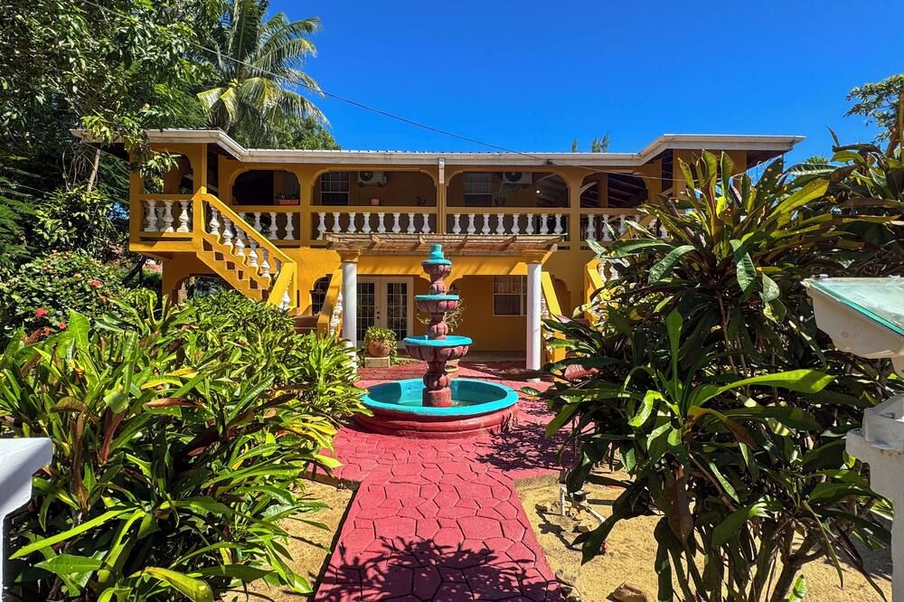 Caribbean Shores Bed & Breakfast