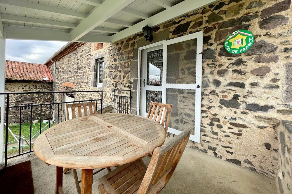 Gite Lavaudieu, 2 bedrooms, 4 persons Auvergne - Lavaudieu visuel 3/5 Gite Lavaudieu, 2 bedrooms, 4 persons Auvergne - Lavaudieu visuel 3/5