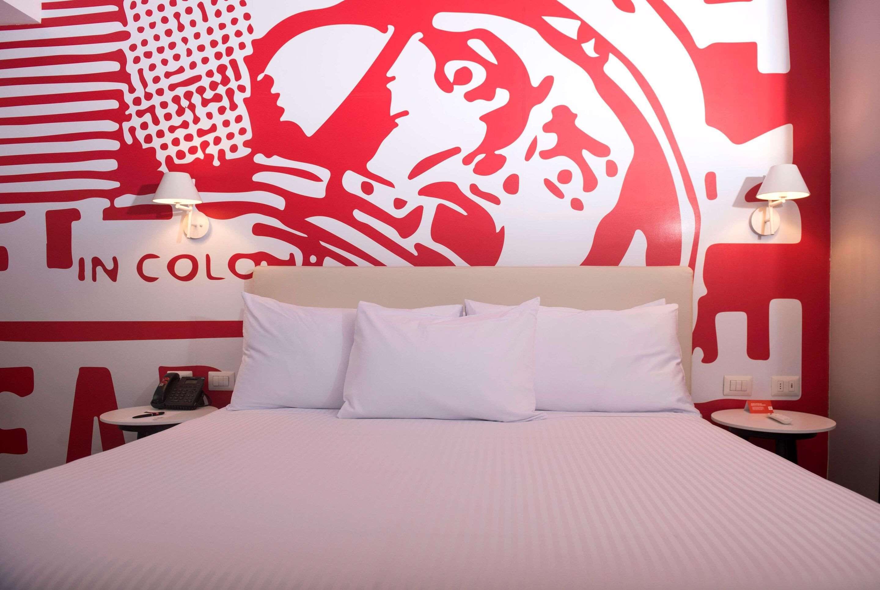 Radisson RED Miraflores