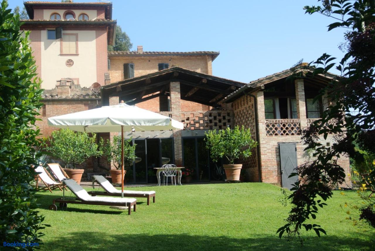 booking-2464647-290530572-891640 Villa Caprera
