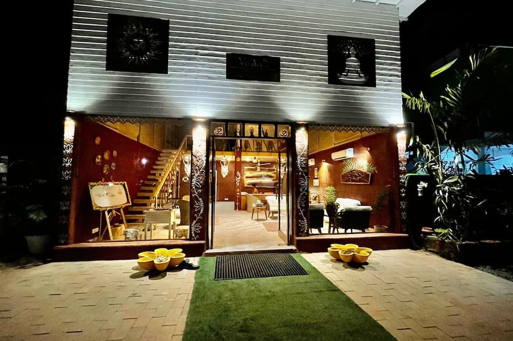 Veda5 Wellness Retreat & Spa