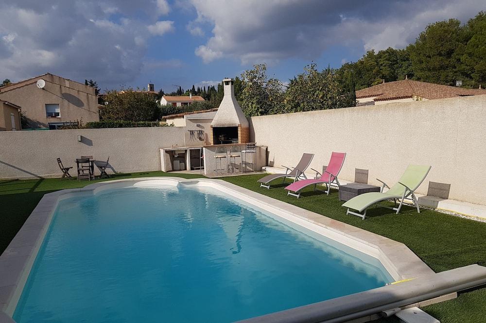 Villa rental in a peaceful village close to the sea Languedoc-Roussillon - Villeveyrac visuel 5/5 Villa rental in a peaceful village close to the sea Languedoc-Roussillon - Villeveyrac visuel 5/5