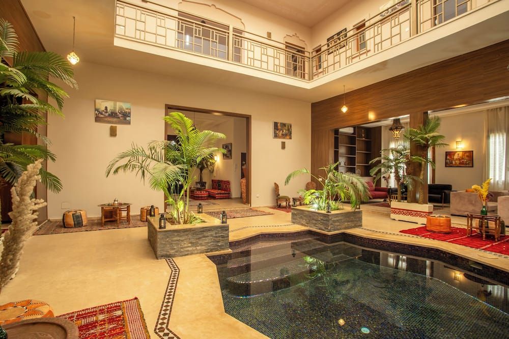 Riad kenza
