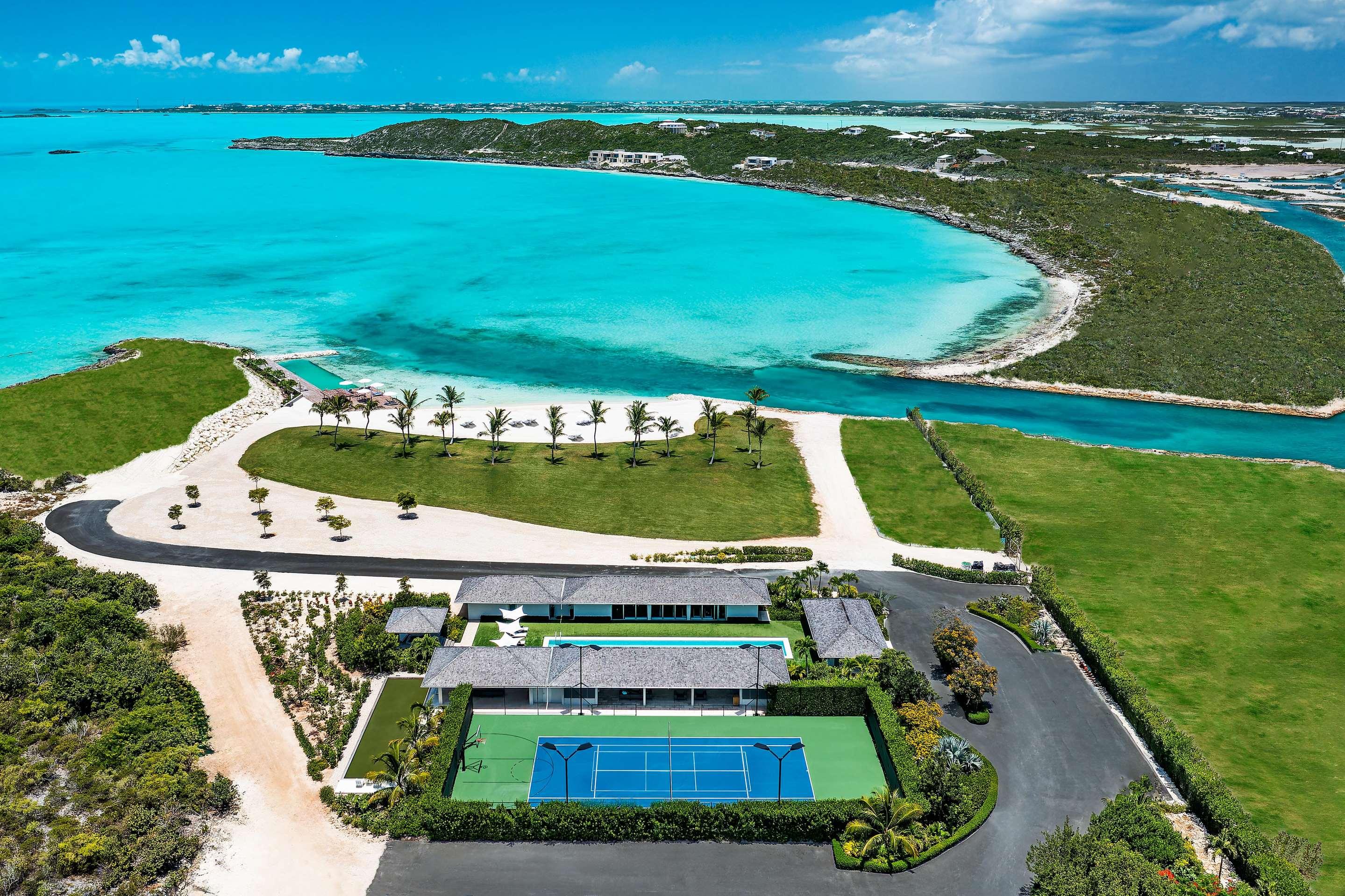 ice-351183-49f520-252712 Wymara Resort And Villas