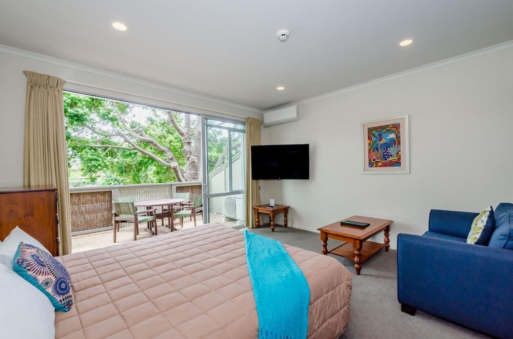 expediav2-465254-f406e7-962604 Raumati Sands Resort