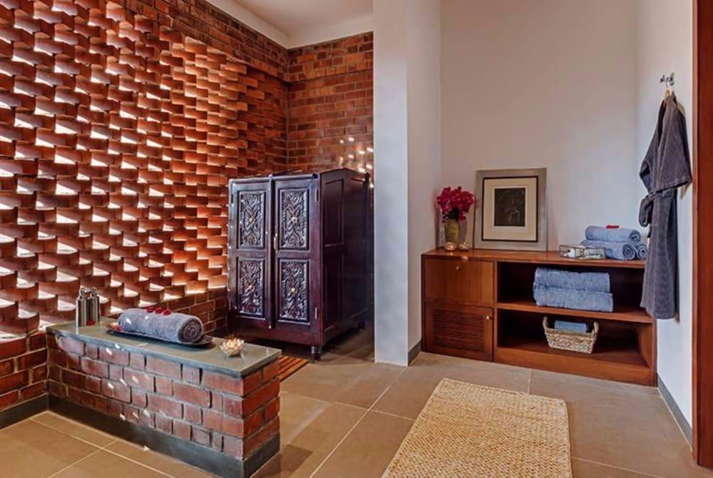 sembo-389722-0b7f76-765085 Shreyas Retreat